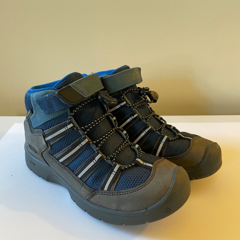KEEN Unisex-Child Hikeport Hiking Boots